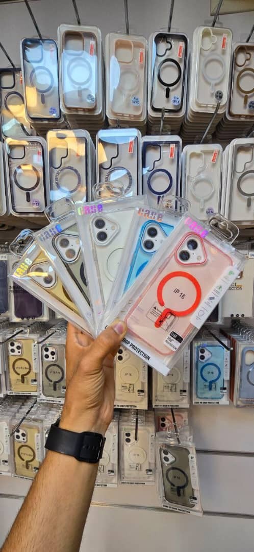  گارد مگ‌سیف شفاف آیفون 16 پرو – قاب شفاف ضدضربه مغناطیسی 